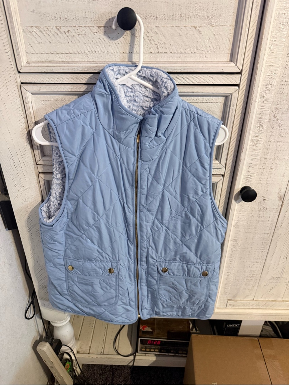Women's Light Blue Quilted Sherpa-Lined Vest - Sleeveless Zip Front